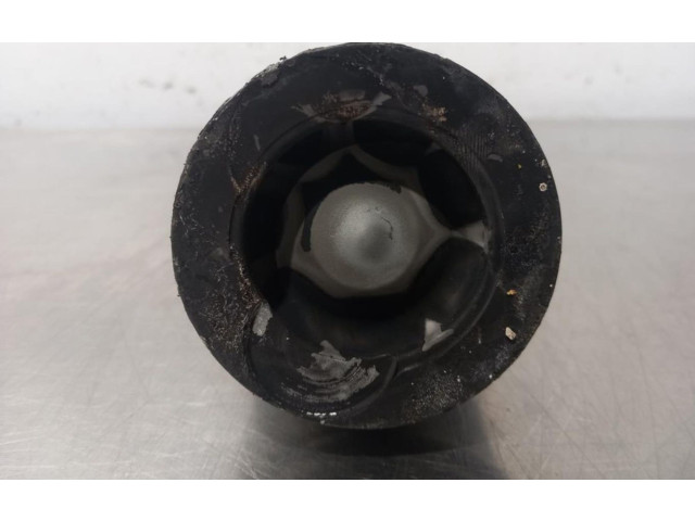 Поршень с шатуном 7657H Dacia Logan II