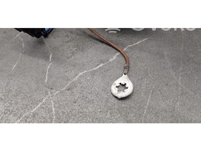 Моторчик заднего дворника     Opel Tigra A