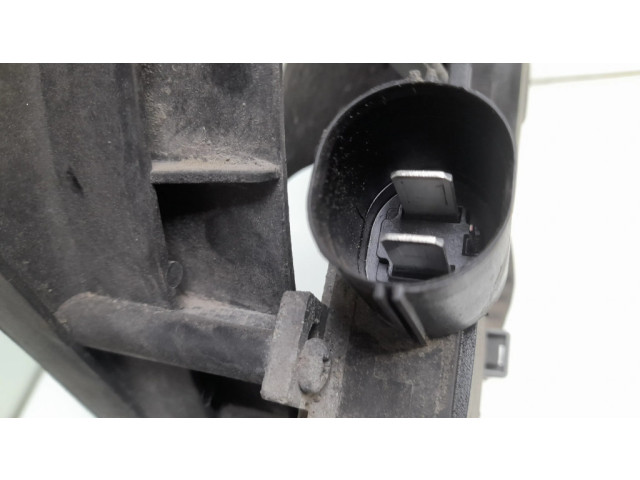 Комплект вентиляторов     8V618C807EB, 3P306107    Ford Focus 1.6