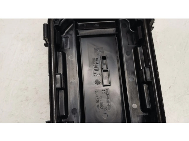 Pojistková skříňka Крышка ящика предохранителей 9224872 BMW 2 F22 F23 2020