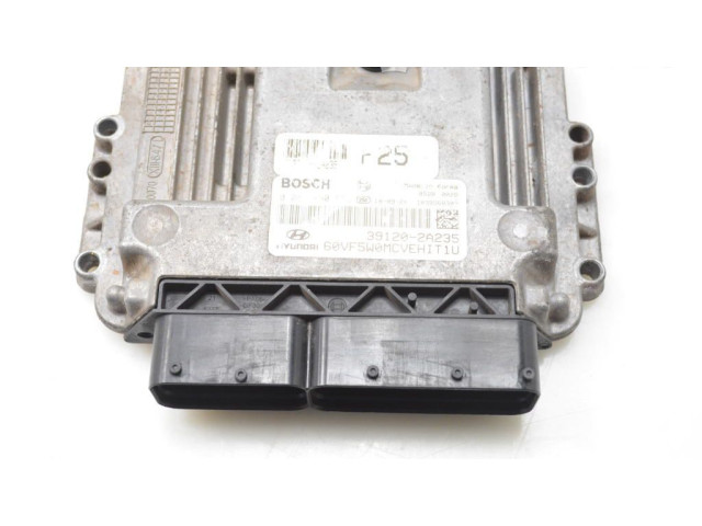 Řídící jednotka 391202A235 Hyundai i40 2014