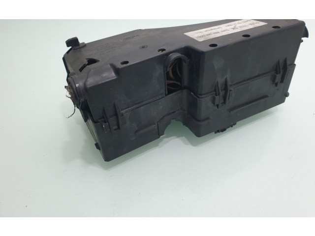 Pojistková skříňka 30672951 Volvo S40 2006