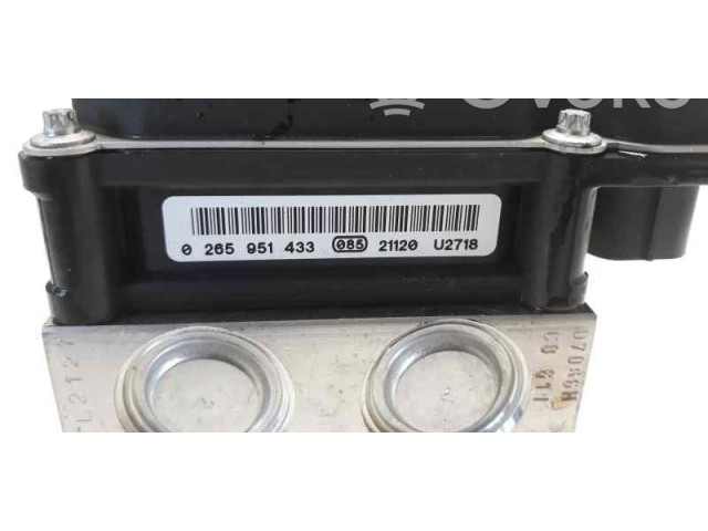 Блок АБС 9674677580   Peugeot  5008   -  года