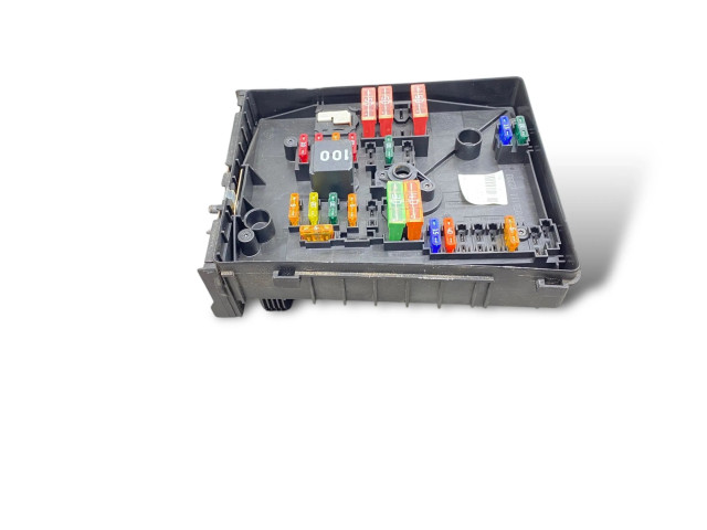 Блок предохранителей 1K0937118, 1104317029 Skoda Yeti (5L)