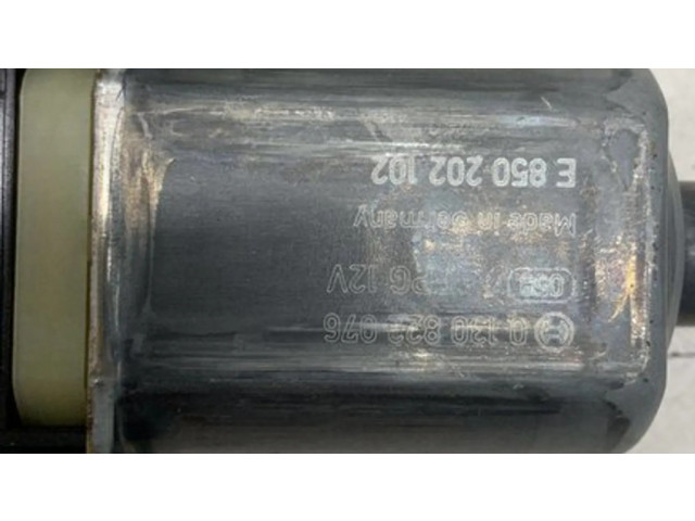 Передний двигатель механизма для подъема окон