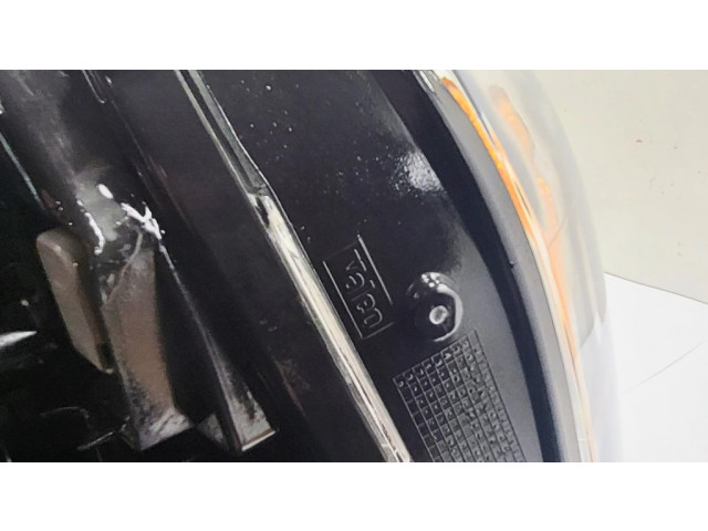 Передняя фара  