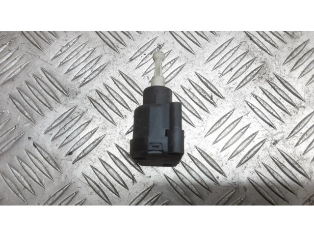 Двигатель для регулирования высоты фар