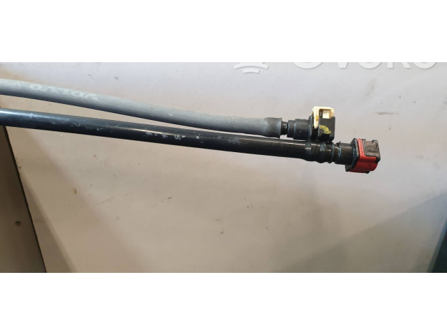 Vstřikovací lišta Volvo XC70