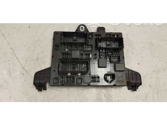 Блок комфорта 13368650 Vauxhall Astra J