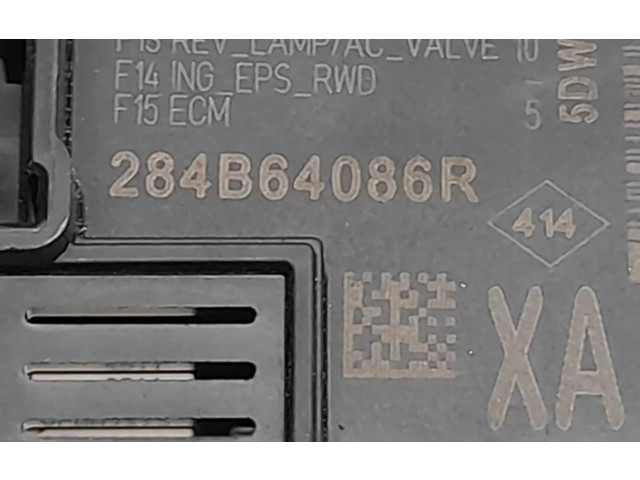 Pojistková skříňka 284B64086R Renault Captur 2022