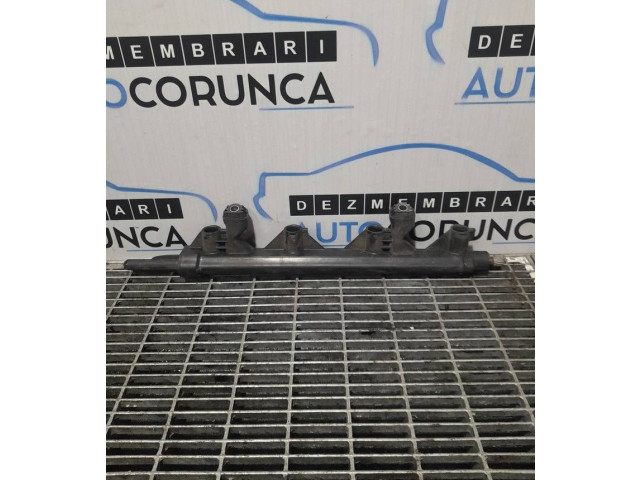 Топливная рампа    Mini Cooper Countryman R60   для двигателя N16B16A