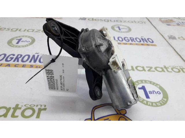 Моторчик заднего дворника 8200734582    Dacia Sandero