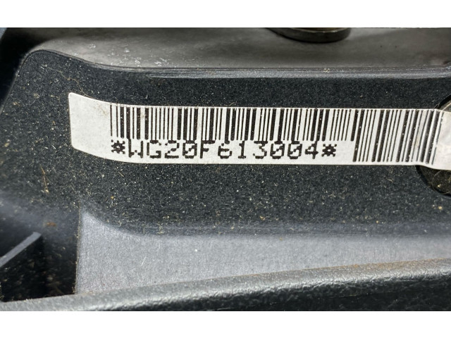 Подушка безопасности водителя 603700404Y81   Subaru Forester SH