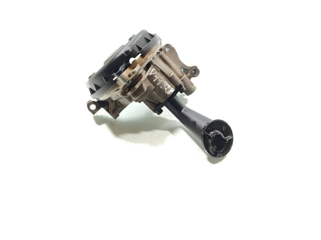 Масляный насос  CBZB 03F115105D  Skoda Fabia Mk2 (5J) 