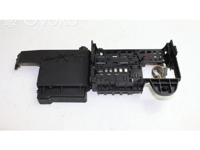 Pojistková skříňka 96889385 Chevrolet Cruze 2011