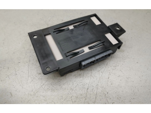 Блок управления MR238029 Mitsubishi Carisma