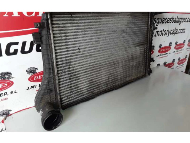 Интеркулер Volkswagen Caddy