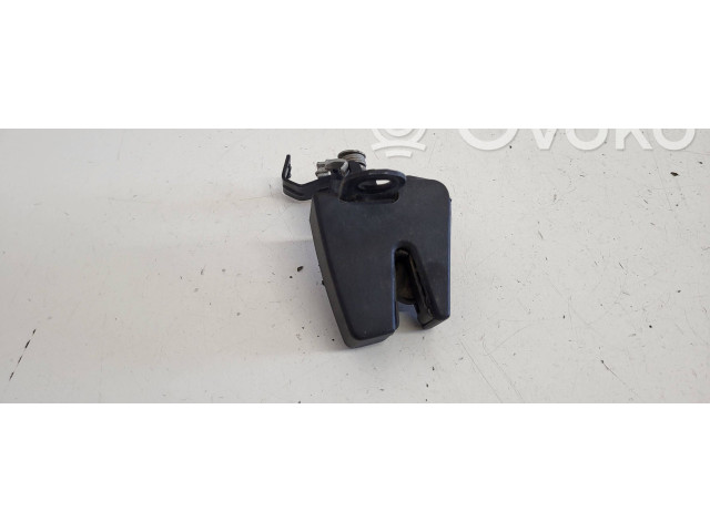 Zámek zadních dveří Volkswagen Caddy 2008