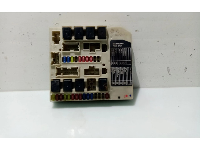 Pojistková skříňka Řídící jednotka BSM 284B7AX615 Nissan Micra C+C 2004