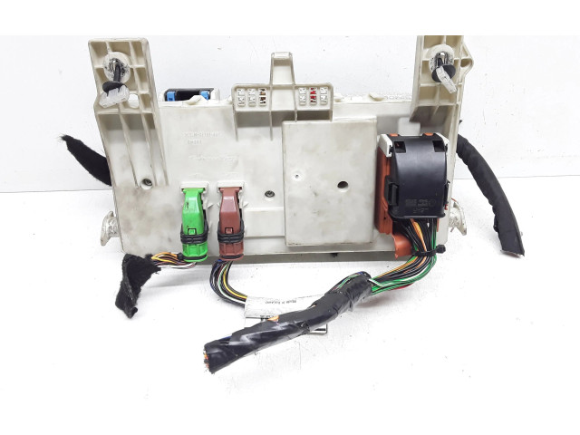 Блок предохранителей 31296881, 31268178 Volvo C70