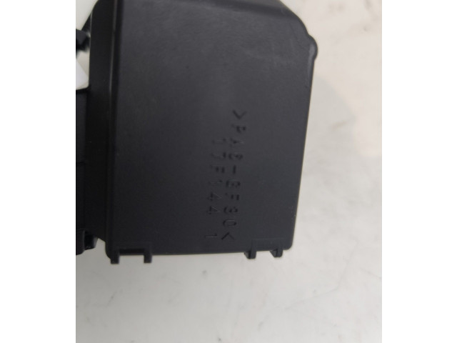 Ручка стеклоочистителей B000777880 Peugeot 108