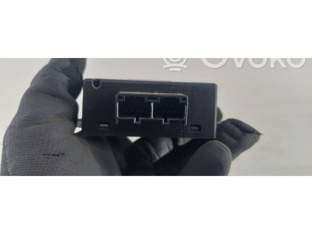 Блок управления YL2410D840AB   Mercury Cougar VIII