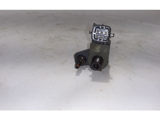 Форсунка 32140080    Volvo V60  D 4204 T8 