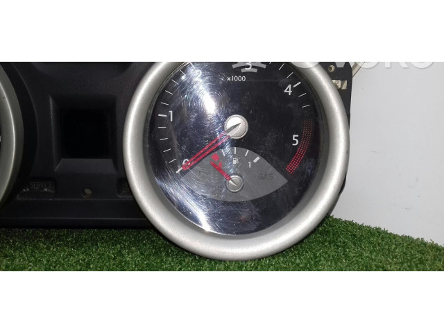 Přístrojová deska Renault Megane II 2004 8200399700