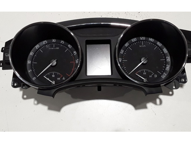 Панель приборов 3T1920841E   Skoda Superb B6 (3T)       