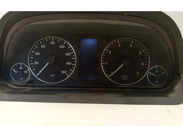 Панель приборов A1695404048, A1695409111 Mercedes-Benz A W169