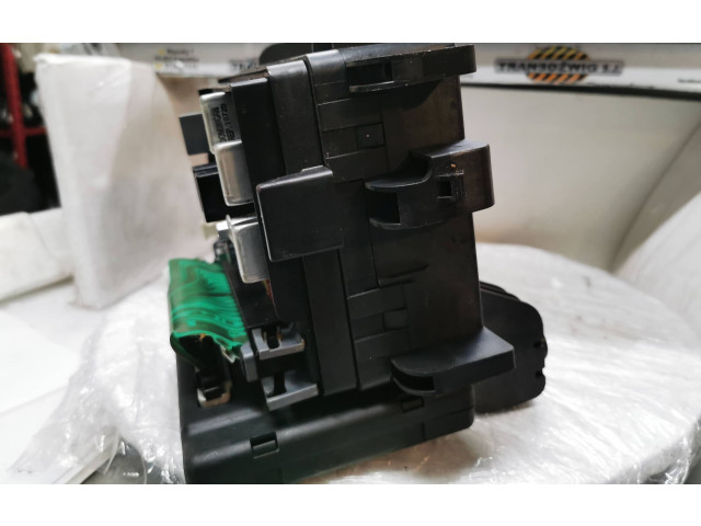 Блок комфорта 09352135, 372135M111434G5V   Chevrolet TrailBlazer   