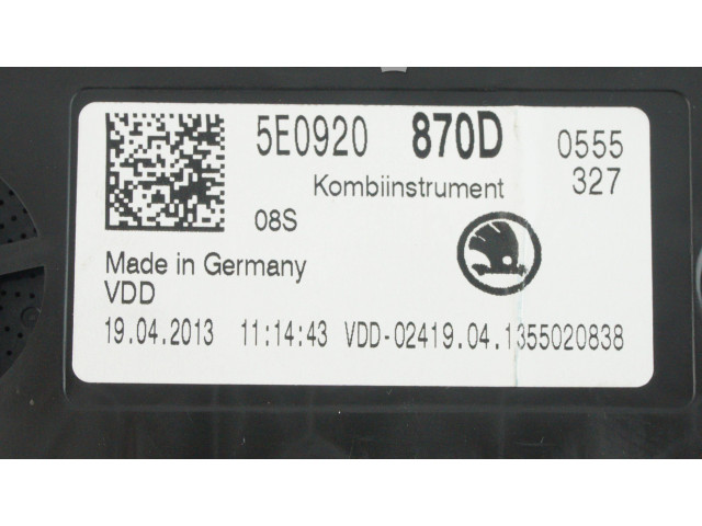 Панель приборов 5E0920870D   Skoda Octavia Mk3 (5E)       