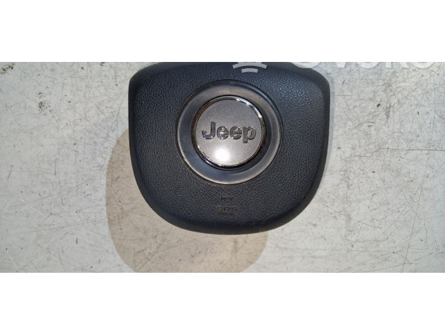 Подушка безопасности водителя 2465869AD   Jeep Grand Cherokee