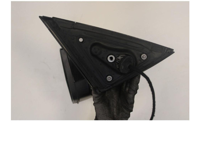 Зеркало электрическое Skoda Scala - года