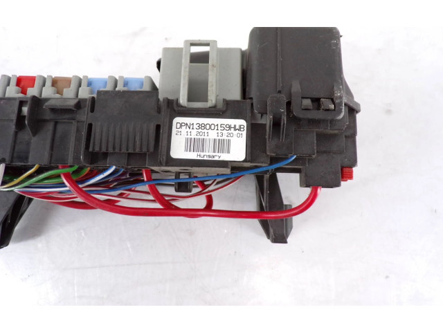 Pojistková skříňka DPW13800159HWB Volvo XC60 2012