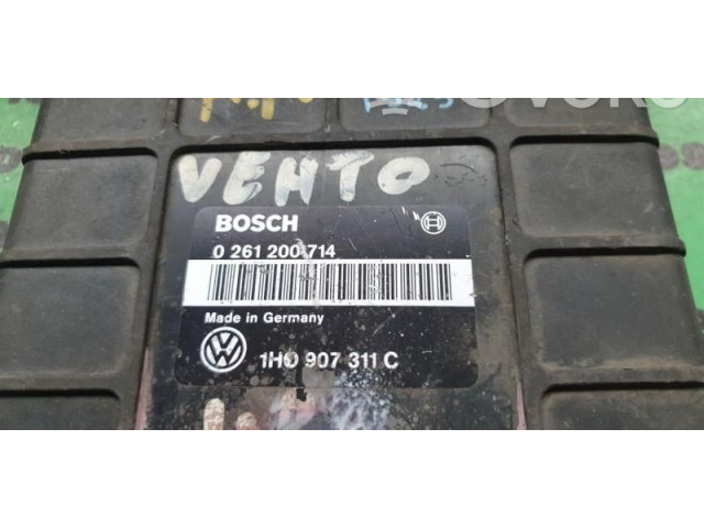 Блок управления двигателем Блок управления 0261200714, 1H0907311C   Volkswagen Golf III