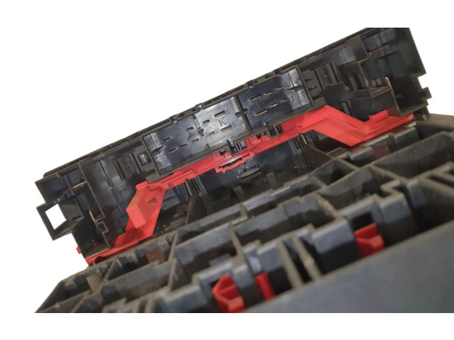 Блок комфорта 1K0937049AA Volkswagen Caddy