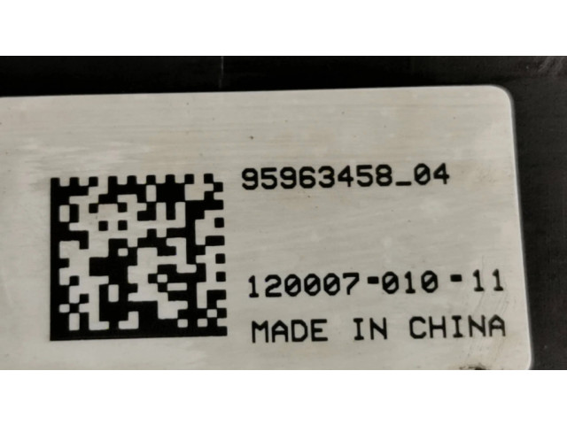 Блок предохранителей 13255300, 529050199 Chevrolet Orlando