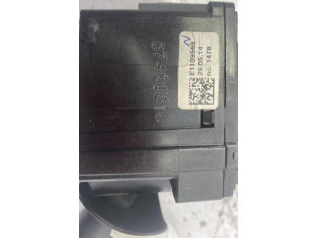 Ручка стеклоочистителей 8201168003 Dacia Logan II