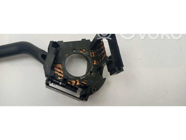 Переключатель дворников 1H6953503AA   Volkswagen Golf III