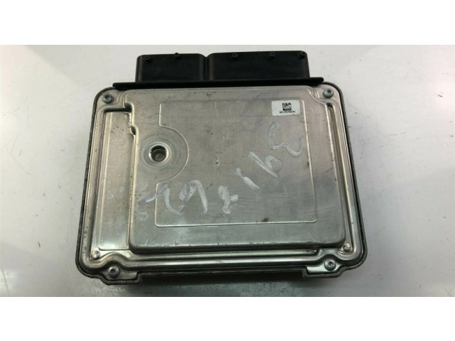 Блок управления 03L906018DB, K349 Skoda Yeti (5L)