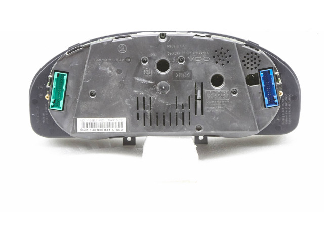 Панель приборов 3u0920841a, 110080115 Skoda Superb B5 (3U)