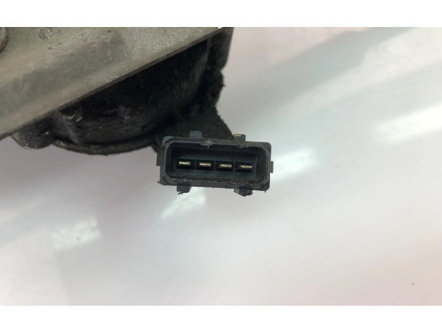 Моторчик дворников 09151848    Volvo S60