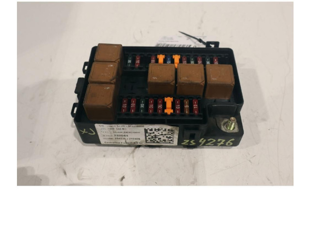 Блок предохранителей Jaguar XJ X308