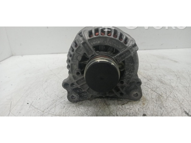 Генератор 028903031   Volkswagen PASSAT      