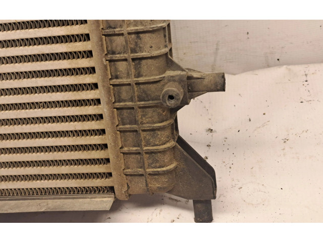 Интеркулер  1K0145803H   Volkswagen Caddy 