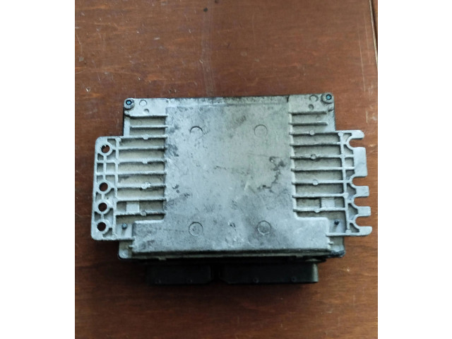 Řídící jednotka mec37-300 Nissan Micra 2009