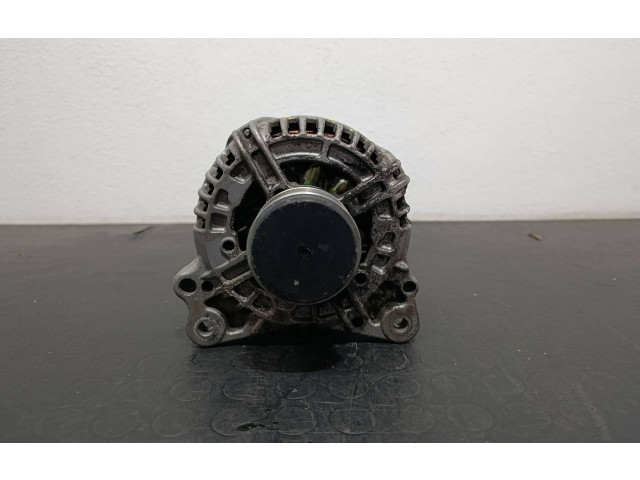 Генератор 06F90303F Audi A3 S3 A3 Sportback 8P