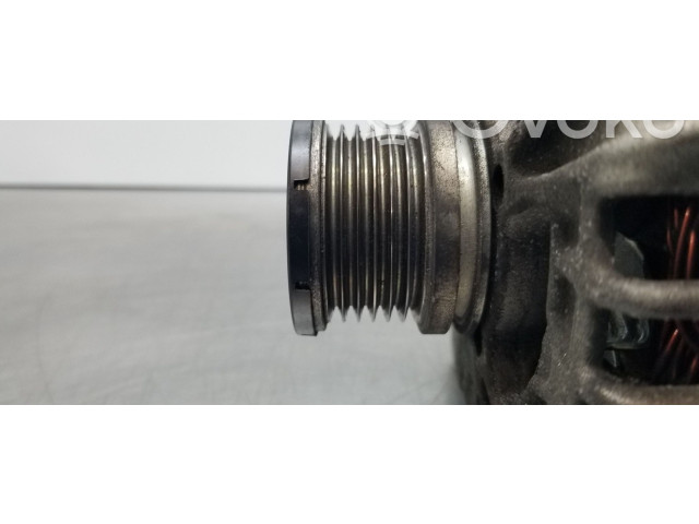 Генератор 04L903024S Volkswagen Caddy