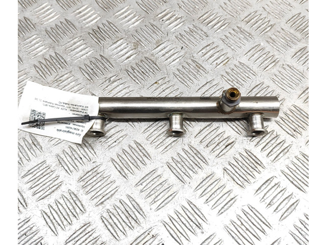 Топливная рампа 06E130090T   Audi A5   для двигателя CTUB